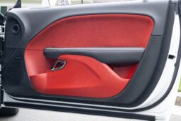 										2015 Dodge Challenger SRT Hellcat 6-Speed full									