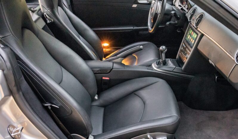 								2011 Porsche Cayman S 6-Speed full									