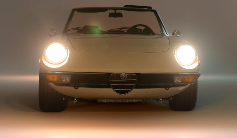								1981 Alfa Romeo 2000 Spider Veloce full									