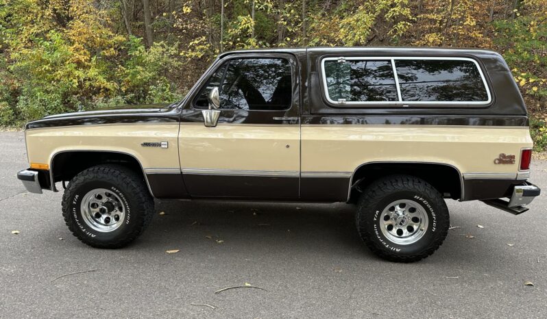 								1986 GMC Jimmy Sierra Classic 4×4 full									