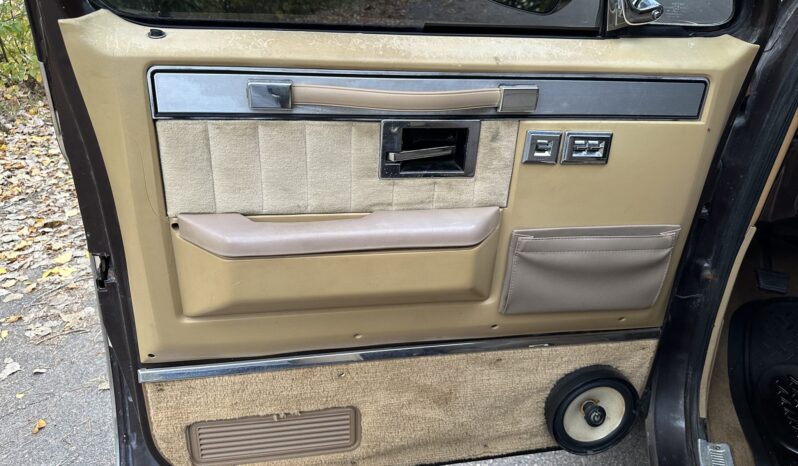 								1986 GMC Jimmy Sierra Classic 4×4 full									