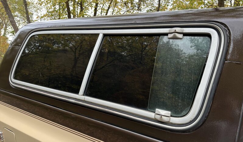 								1986 GMC Jimmy Sierra Classic 4×4 full									