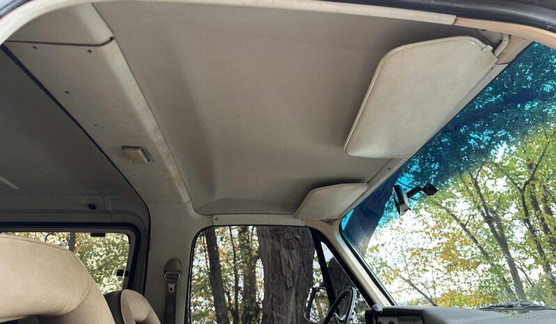 								1986 GMC Jimmy Sierra Classic 4×4 full									