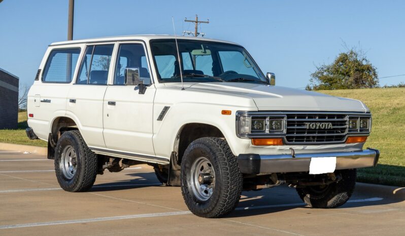 								1990 Toyota Land Cruiser FJ62 full									