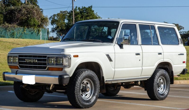 								1990 Toyota Land Cruiser FJ62 full									
