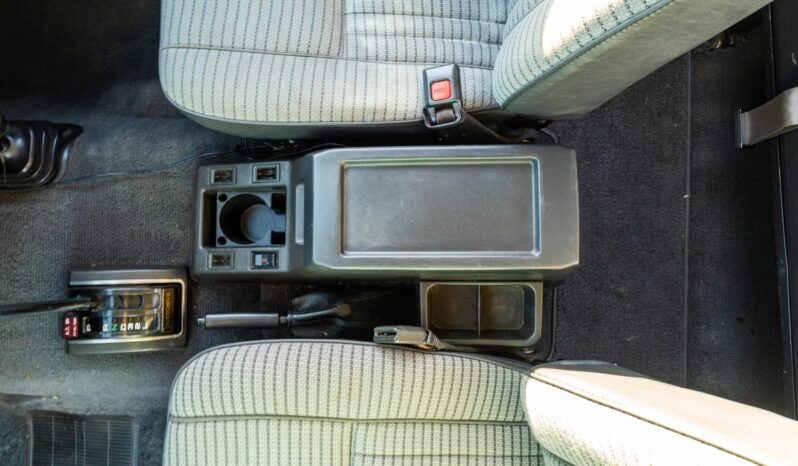 								1990 Toyota Land Cruiser FJ62 full									