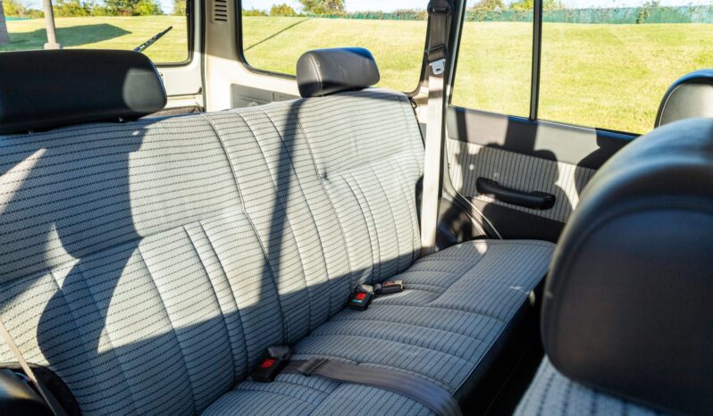 								1990 Toyota Land Cruiser FJ62 full									