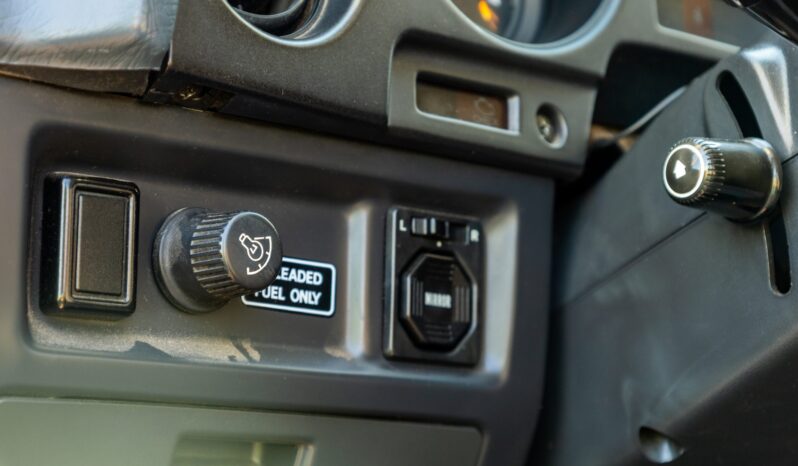 								1990 Toyota Land Cruiser FJ62 full									