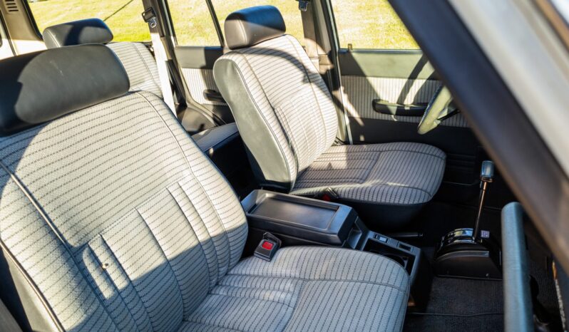 								1990 Toyota Land Cruiser FJ62 full									