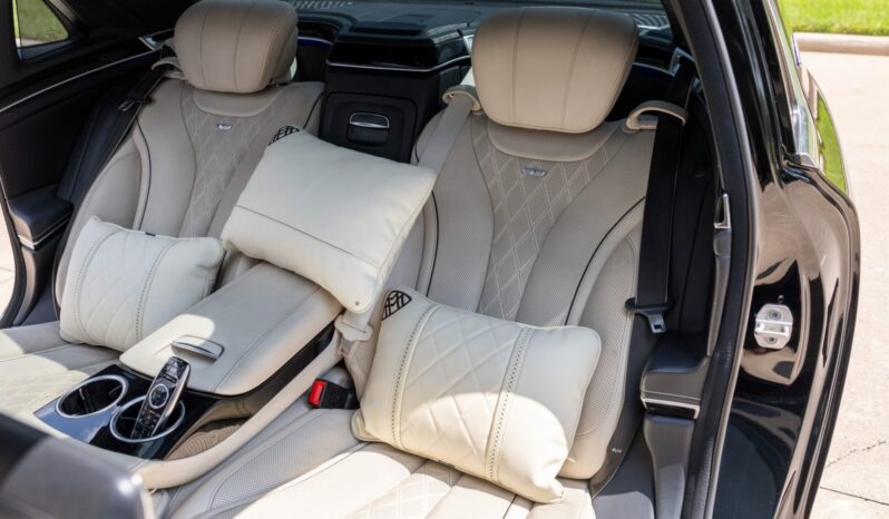 								2016 Mercedes-Maybach S600 full									