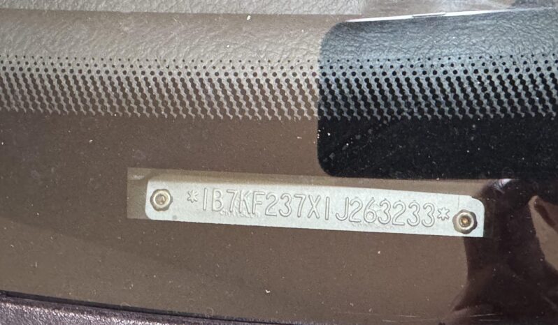 								2001 Dodge Ram 2500HD SLT+ Quad Cab Cummins 4×4 full									