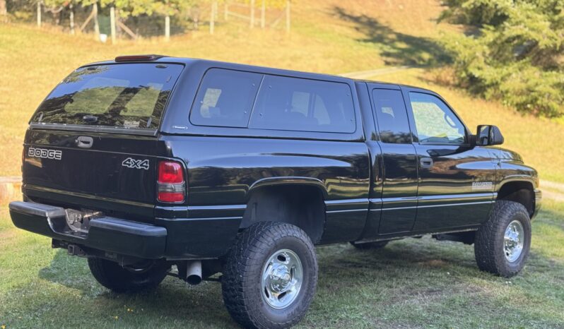 								2001 Dodge Ram 2500HD SLT+ Quad Cab Cummins 4×4 full									