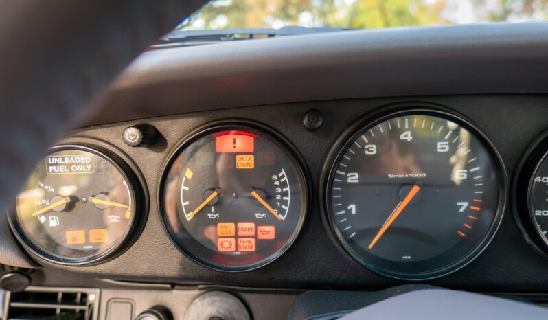 								1995 Porsche 911 Carrera Coupe 6-Speed full									