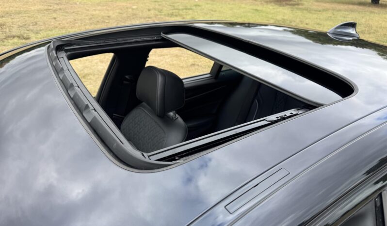 								2020 BMW M550i xDrive full									