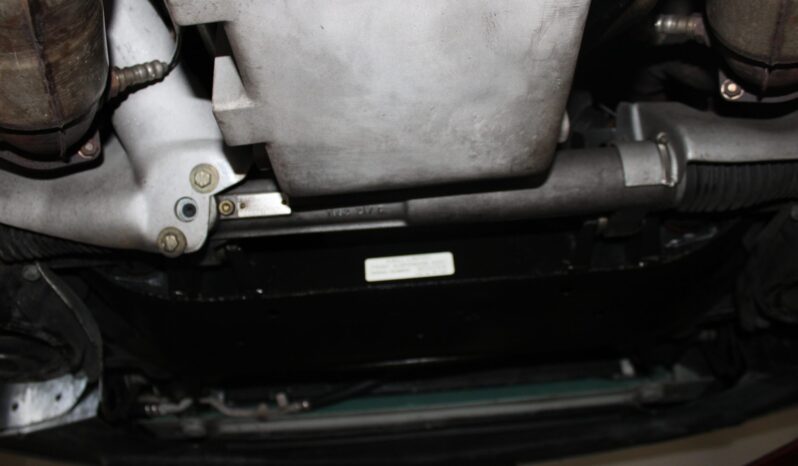 								2000 Aston Martin DB7 V12 Vantage Coupe full									