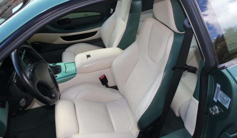 								2000 Aston Martin DB7 V12 Vantage Coupe full									
