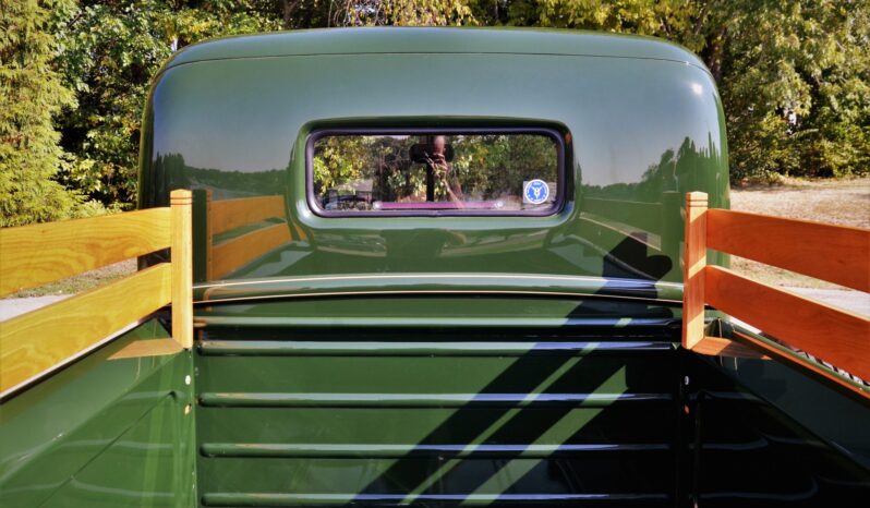 								1940 Ford Pickup full									