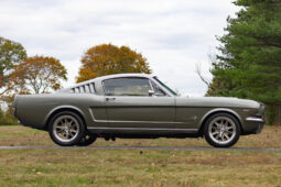 										1965 Ford Mustang Fastback 289 4-Speed full									