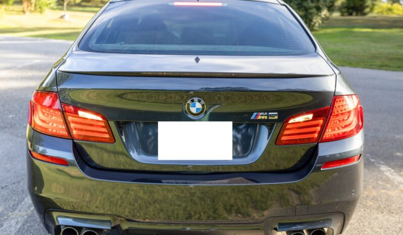 								2013 BMW M5 6-Speed full									