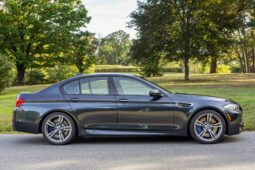 										2013 BMW M5 6-Speed full									