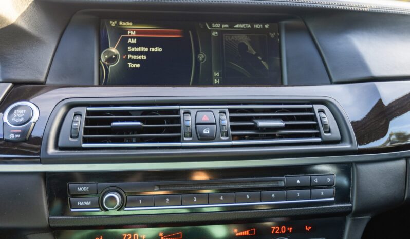 								2013 BMW M5 6-Speed full									