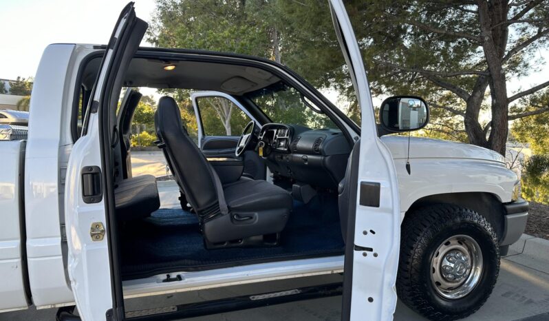 								2001 Dodge Ram 2500HD Quad Cab Cummins full									