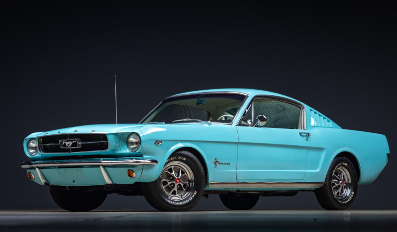 								1965 Ford Mustang Fastback K-Code 289 full									