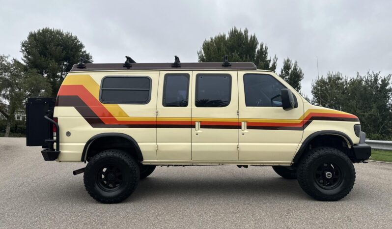 								1998 Ford E-350 Sportsmobile 4×4 full									