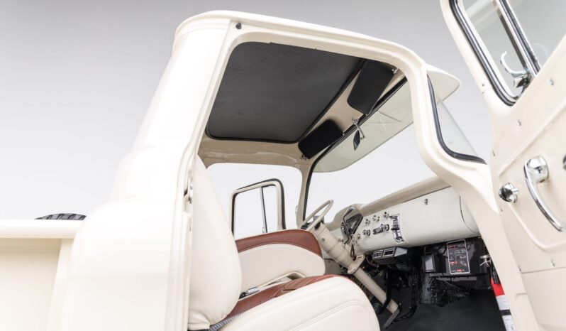 								1955 Chevrolet 3200 NAPCO 4×4 Pickup full									