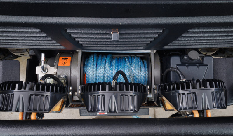 								1993 Nissan Patrol Turbodiesel 4×4 full									