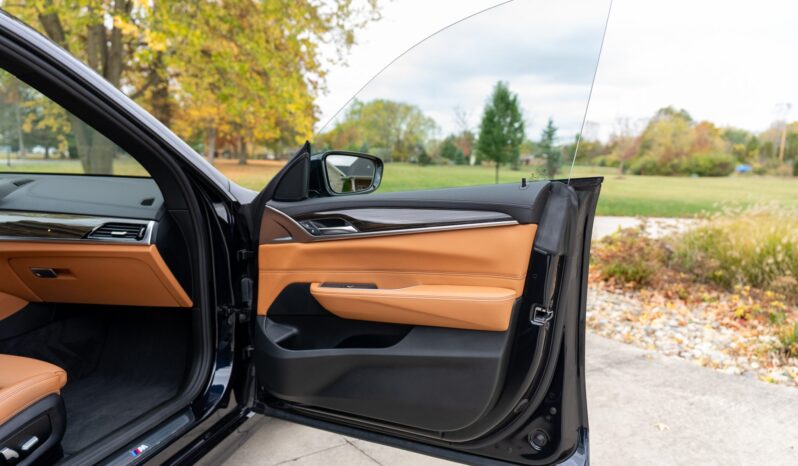 								2018 BMW 640i xDrive Gran Turismo full									