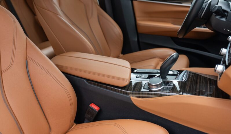 								2018 BMW 640i xDrive Gran Turismo full									