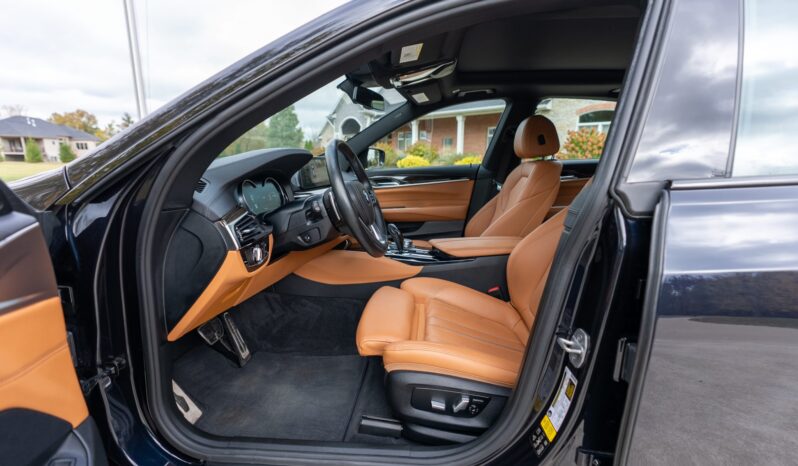 								2018 BMW 640i xDrive Gran Turismo full									