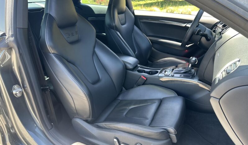 								2013 Audi RS5 Coupe full									