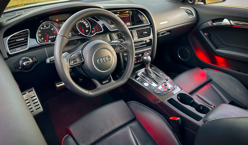 								2013 Audi RS5 Coupe full									