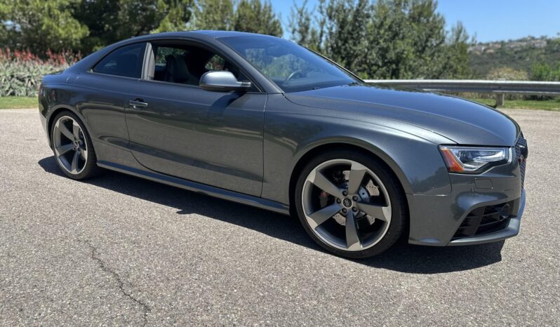 								2013 Audi RS5 Coupe full									