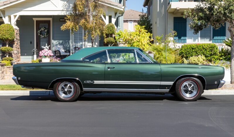 								1968 Plymouth GTX Hardtop full									