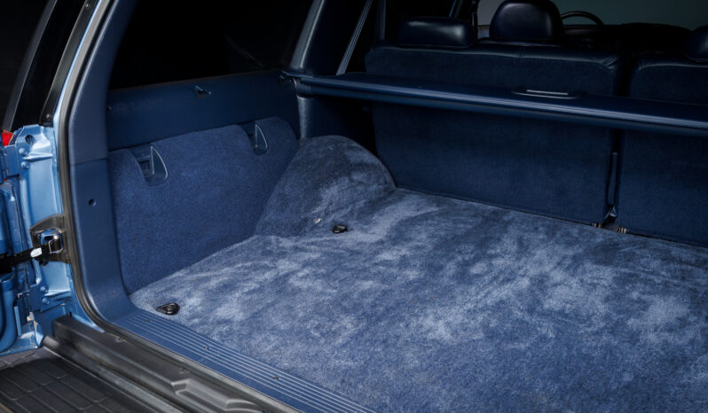 								1995 Chevrolet Tahoe LT 4×4 full									