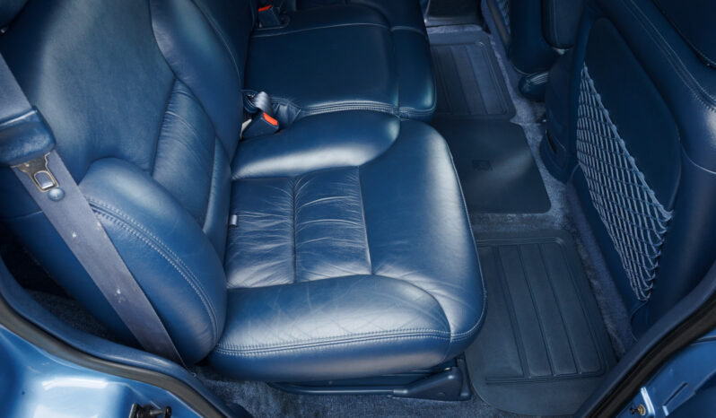 								1995 Chevrolet Tahoe LT 4×4 full									