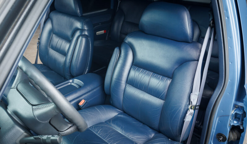 								1995 Chevrolet Tahoe LT 4×4 full									