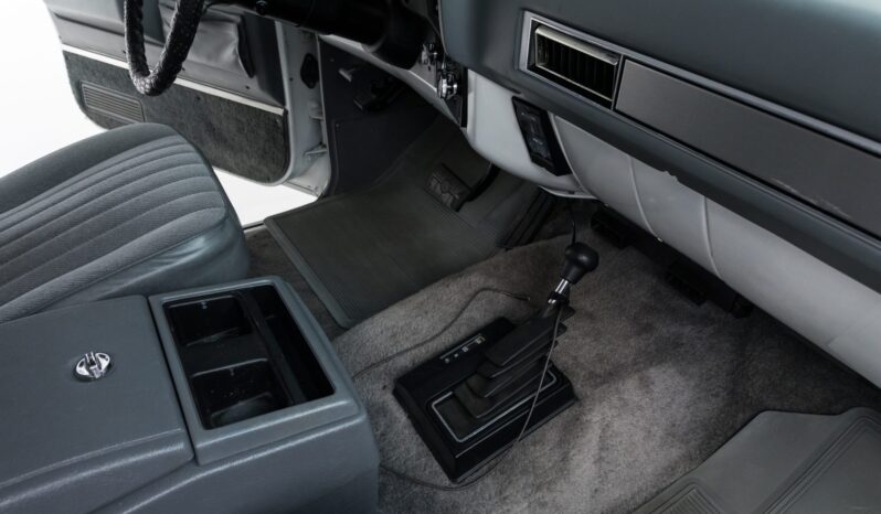 								1985 GMC Suburban full									