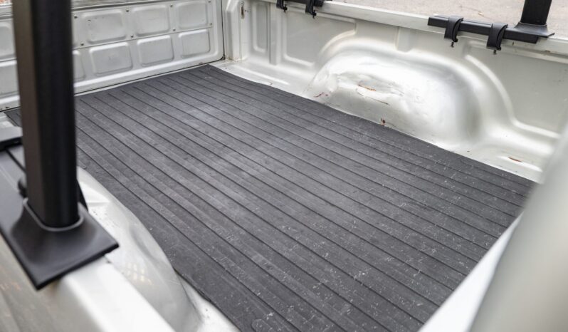 								2004 Toyota Tacoma 4×4 5-Speed full									