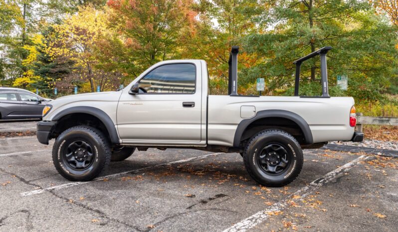 								2004 Toyota Tacoma 4×4 5-Speed full									