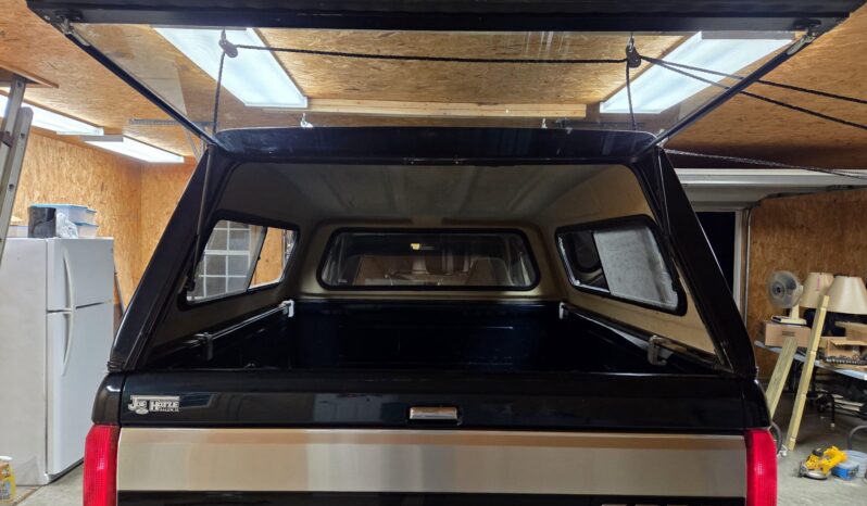 								1994 Ford F-150 XLT SuperCab 4×4 full									