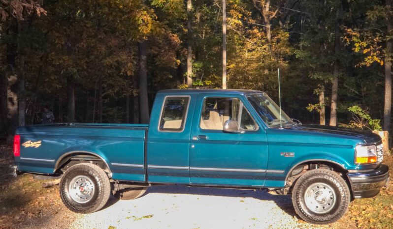 								1994 Ford F-150 XLT SuperCab 4×4 full									