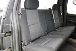 										2013 Chevrolet Silverado 2500HD LT Extended Cab Duramax 4×4 full									