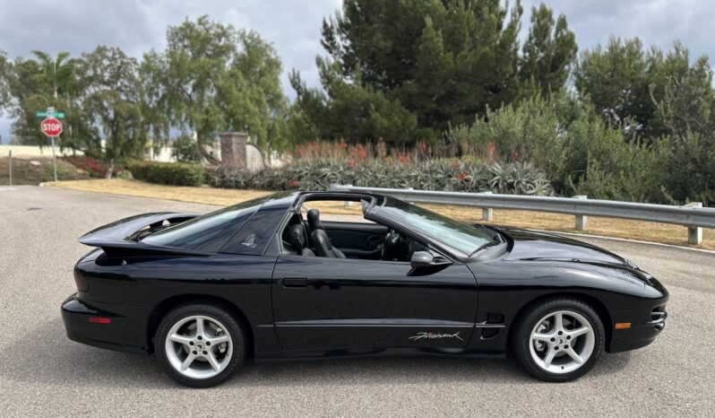 								2002 Pontiac Firebird Trans Am SLP Firehawk Coupe 6-Speed full									