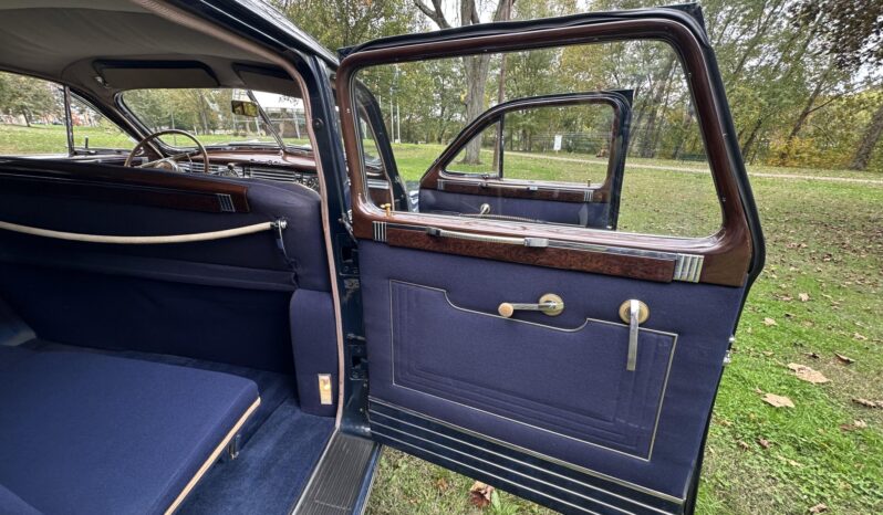								1947 Packard Custom Super Clipper Eight full									