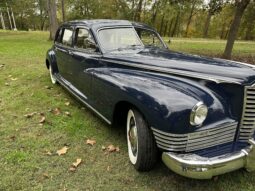 										1947 Packard Custom Super Clipper Eight full									