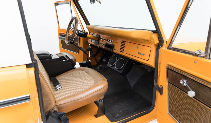 								1974 Ford Bronco Ranger 302 4-Speed full									